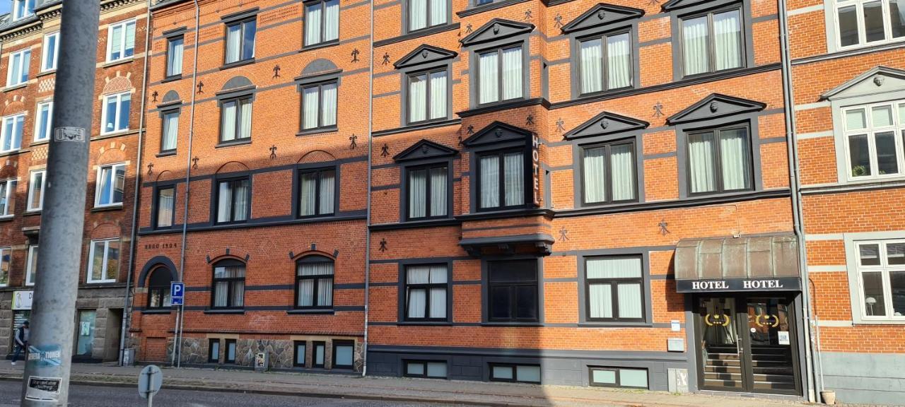 Rent Prinsen Hotell 2*